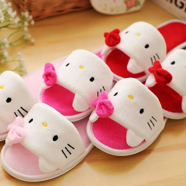 Cutesy Hello Kitty Bedroom Slippers